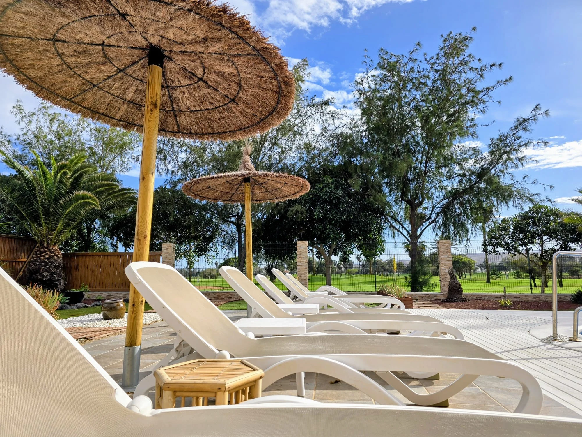 Villa Caminante - One of the largest villas in El Descanso, surrounded by landscaped gardens. Complete seclusion with